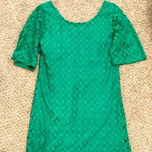 Green lacy dress